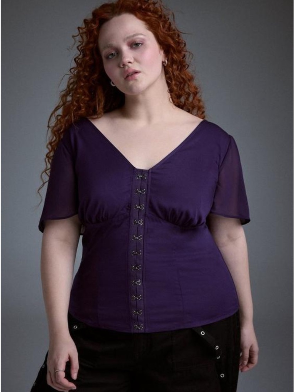 Torrid Nightfall Flutter Sleeve Corset Top Size 00 Blackberry Cordial Purple NWT - Picture 3 of 11